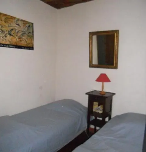 Grands Ardeche 度假居 萨拉瓦斯